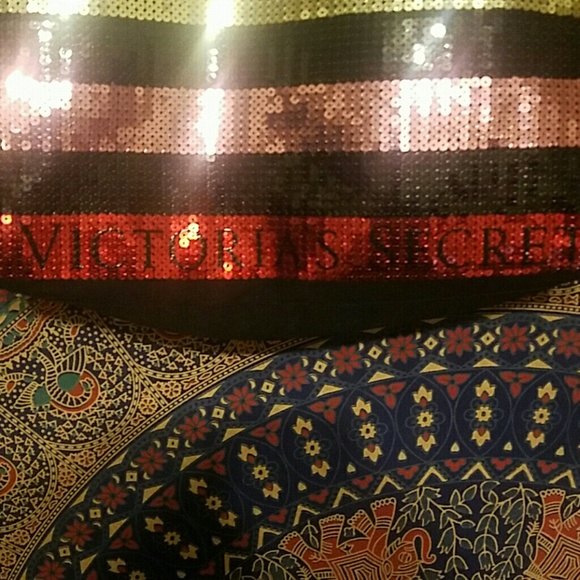 Victoria's Secret Glitter Tote - Picture 2 of 3